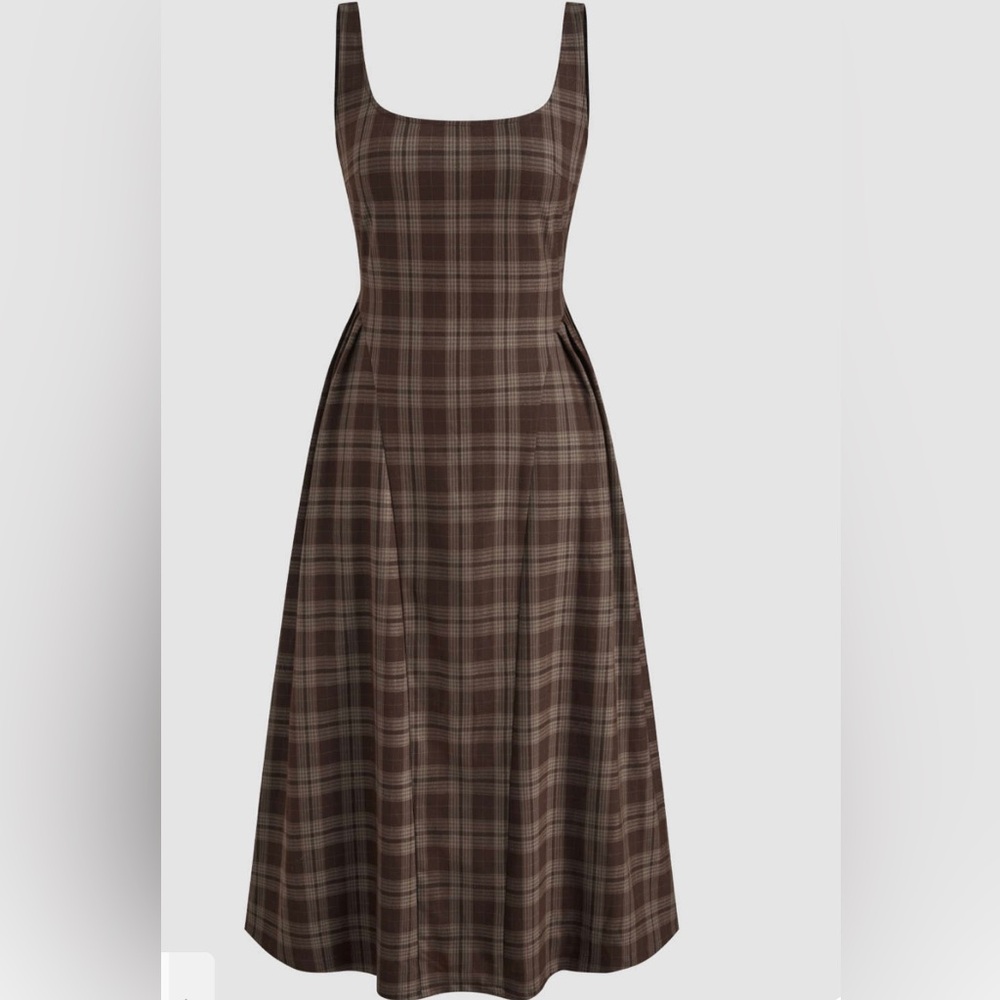 Square neck plaid pleated maxi dress